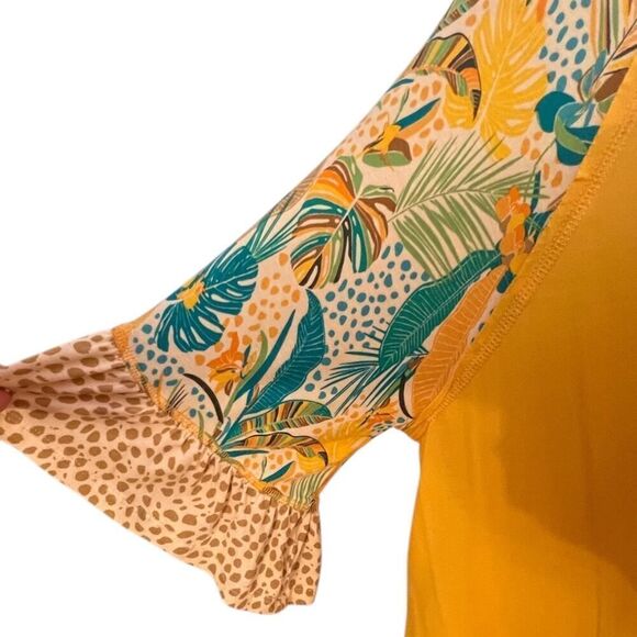 Cato Large Yellow V Neck Elbow Ruffle Sleeve Front Twist Tropical Leopard Sleeve - Picture 3 of 7